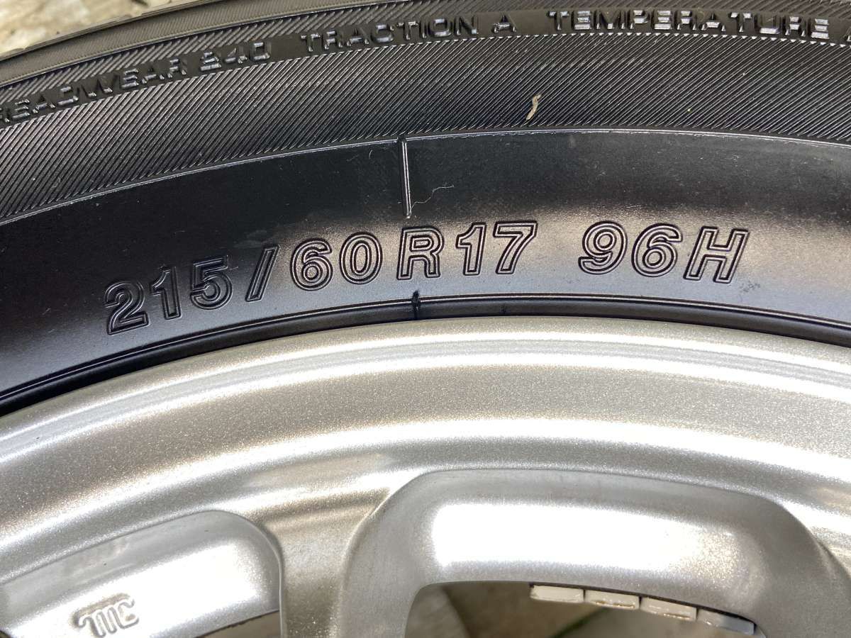 215|60R17