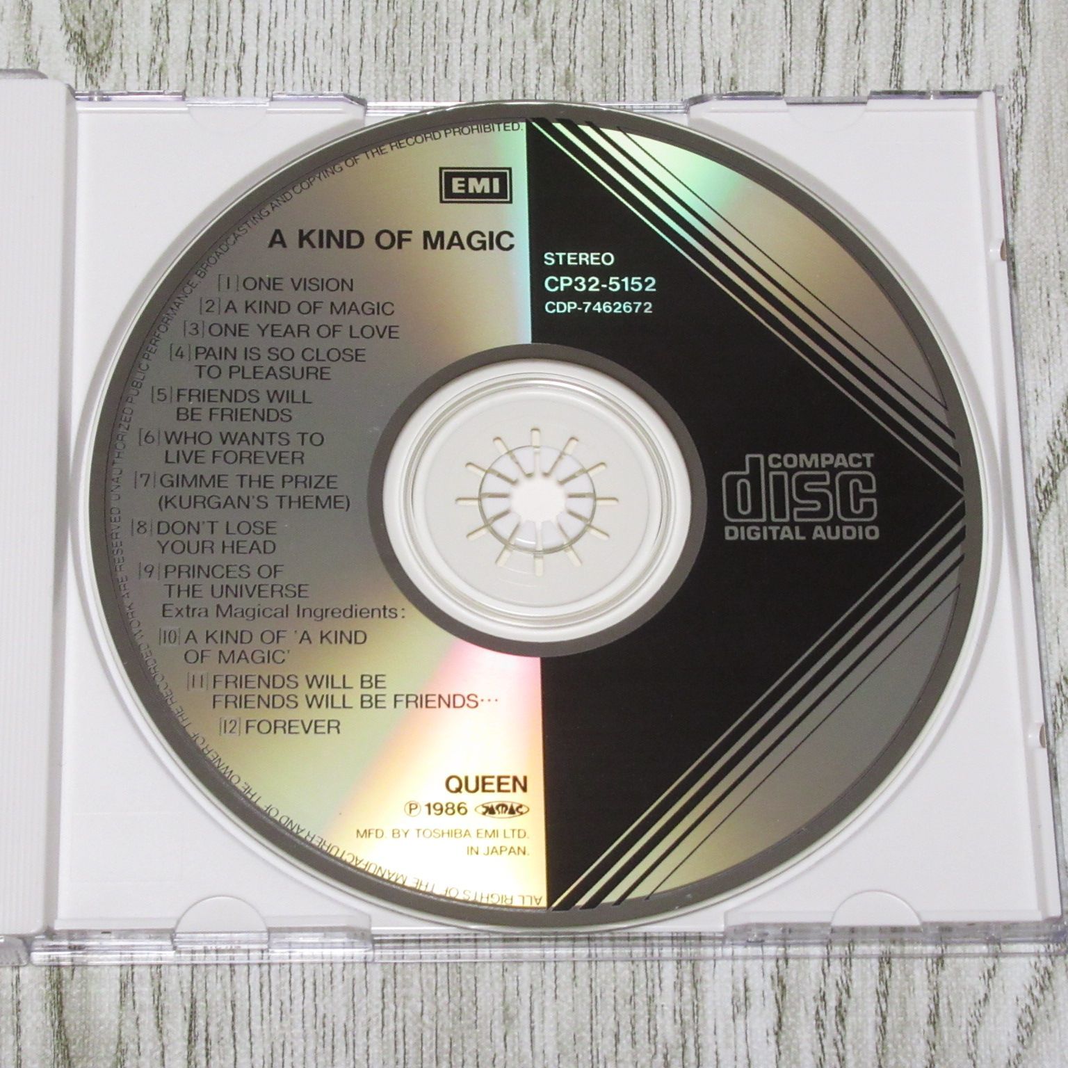 CD クイーン カインド・オブ・マジック 帯付(表全体にテープの