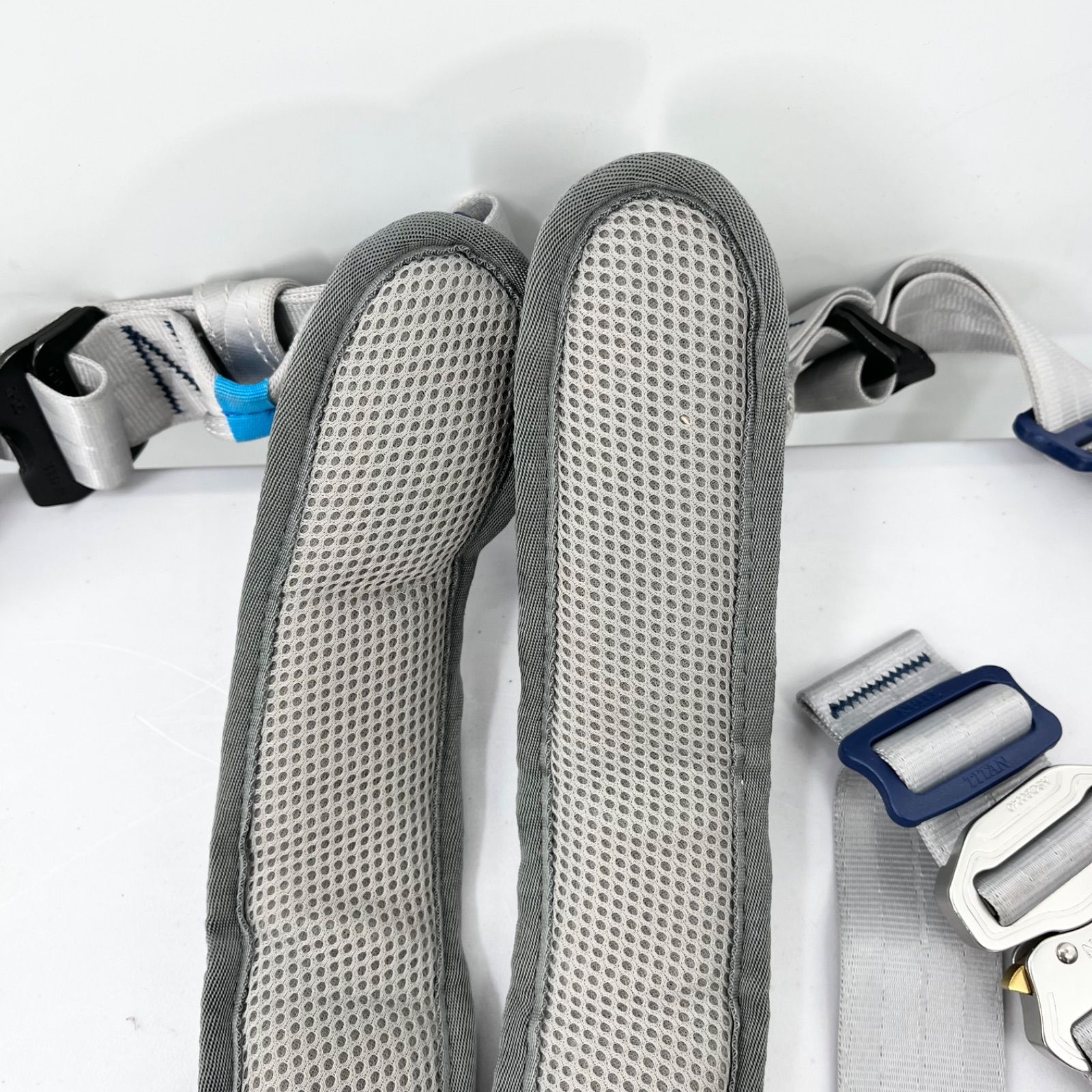 TITAN タイタン PANGAEA フルハーネス 墜落制止用器具 130kg対応 製造番号 PG114174 H-09 SMP1DAWEKUDUS_SCH_ID