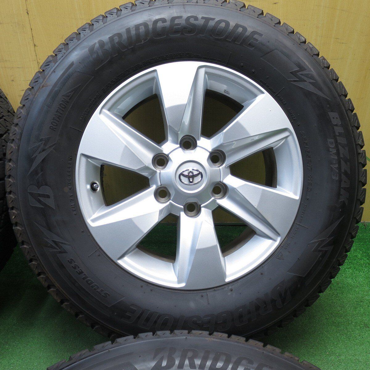 ★150プラド★純正17インチ★スタッドレス★送料込★ BRIDGESTONE★ 楽天市場】プラド ホイール 17インチ セット スタッドレスの通販