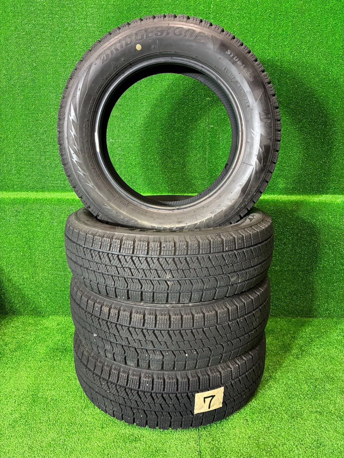155/65R13 スタッドレスタイヤ ブリザック 2021年製造 BRIDGESTONE