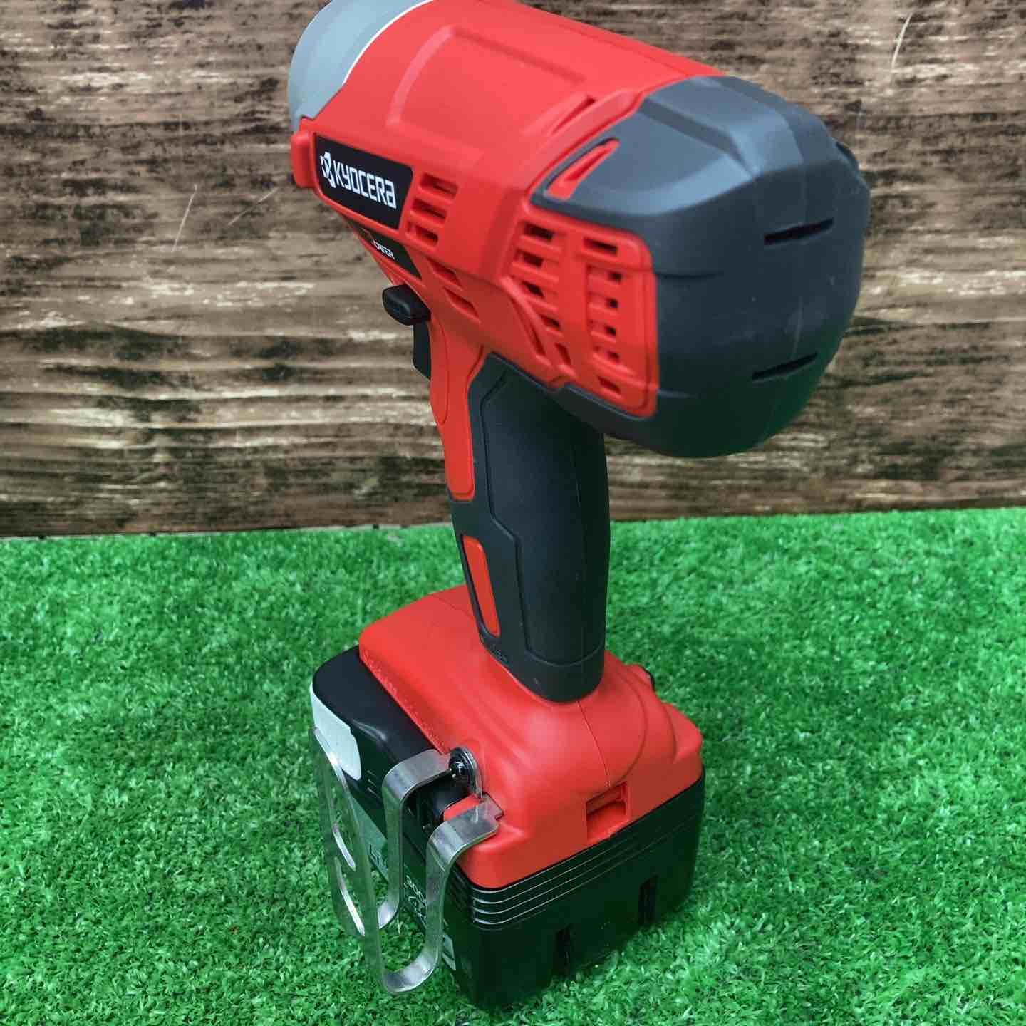 RYOBI コードレスインパクトドライバー