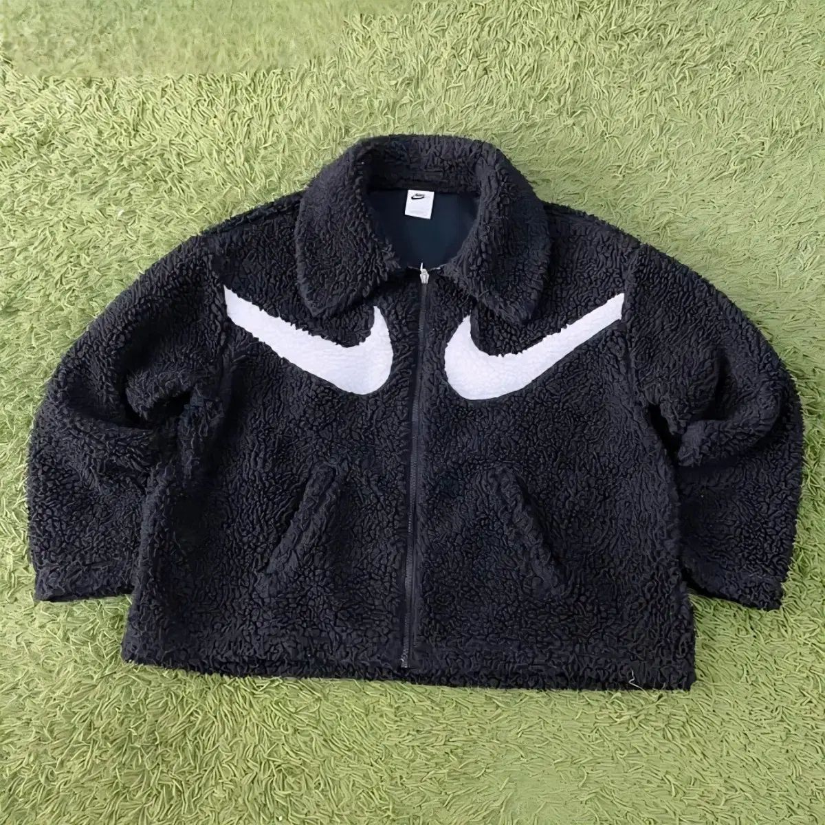 L NIKE ビッグスウッシュ ルーズフィット フリースボアジャケット