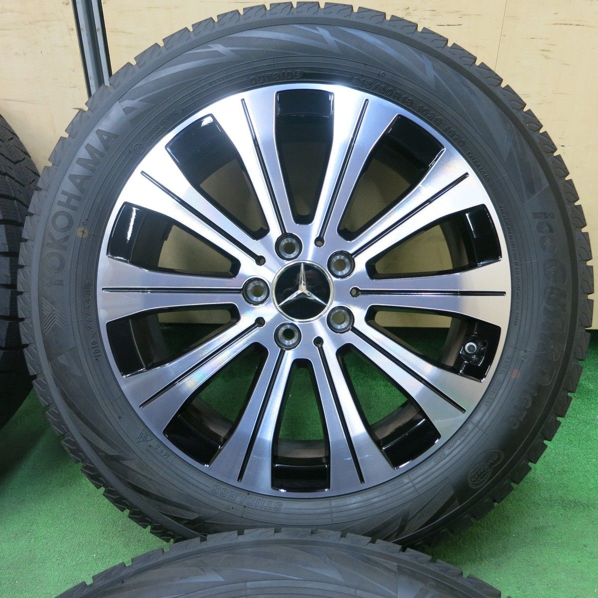 ベンツ GLA GLB 純正 スタッドレスタイヤセット 215/60R18