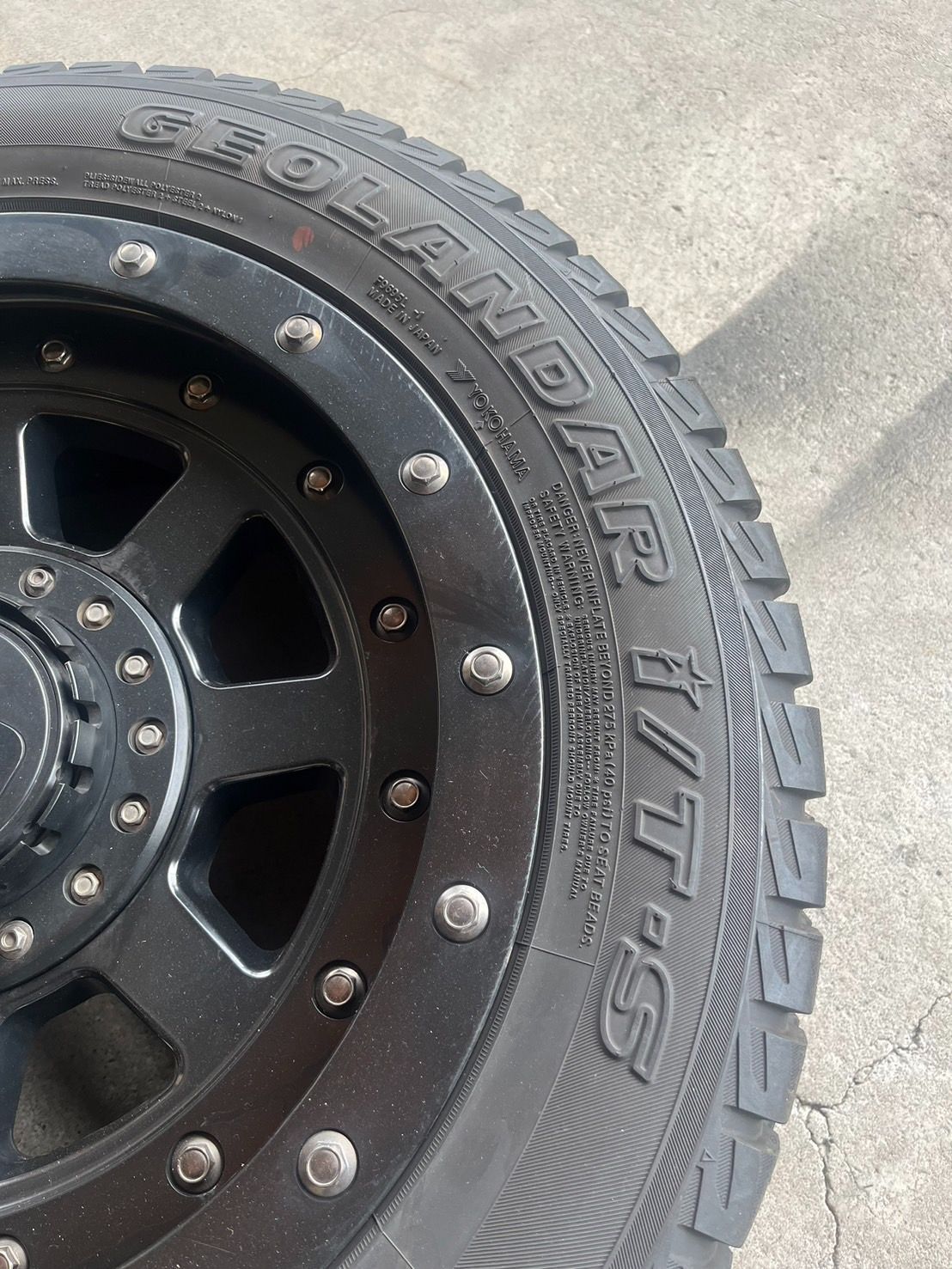 集中力を高める スタッドレスタイヤ4本セット YOKOHAMA GEOLANDER i T･s 285 50R20