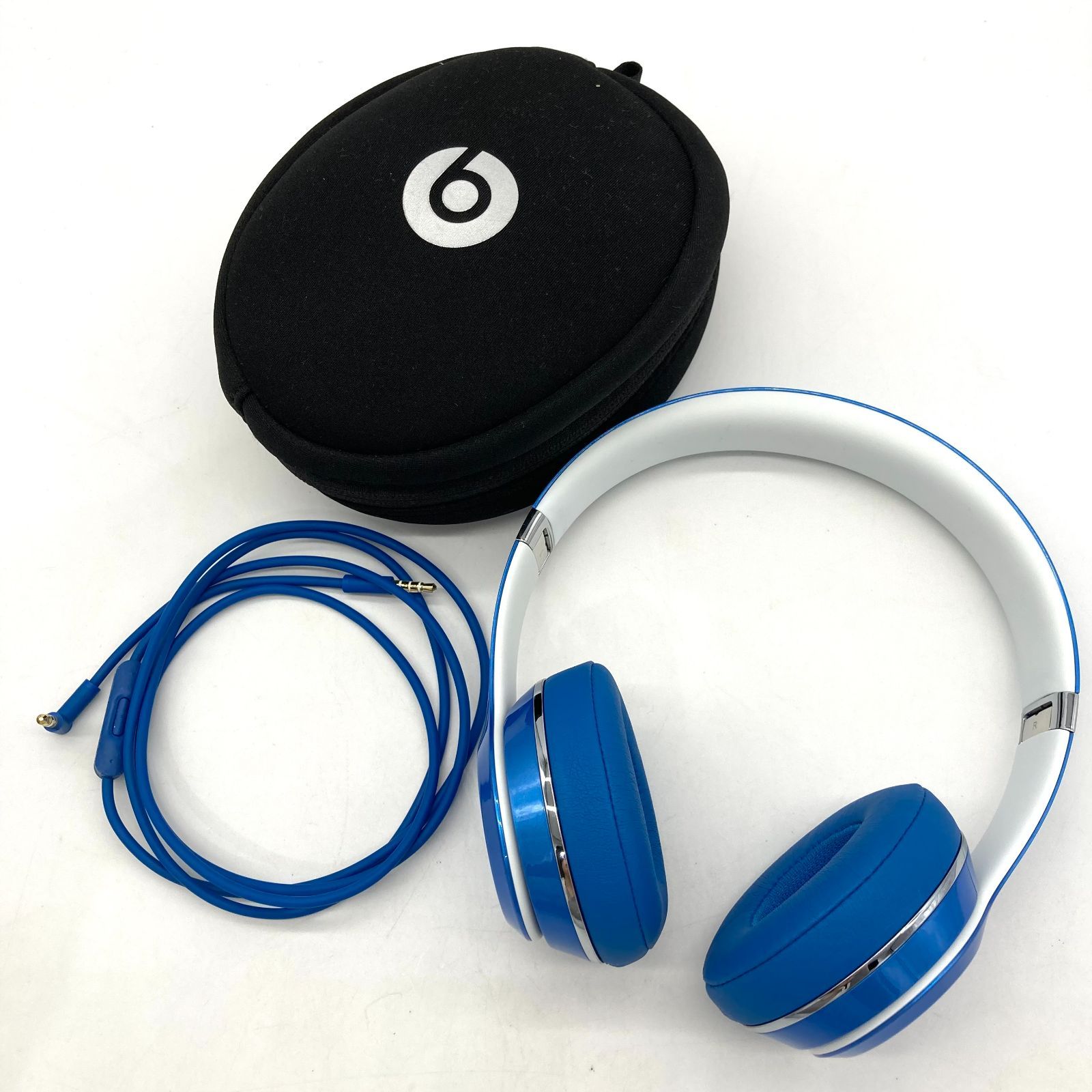 Beats Solo2 オンイヤーヘッドフォン B0518 Solo