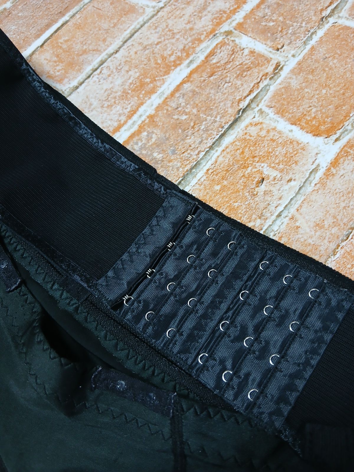 12 フィットキープ２骨盤ベルト