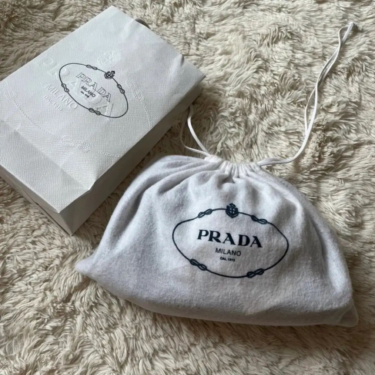 PRADA(プラダ) Re-Edition リエディション Re-Nylon 2005