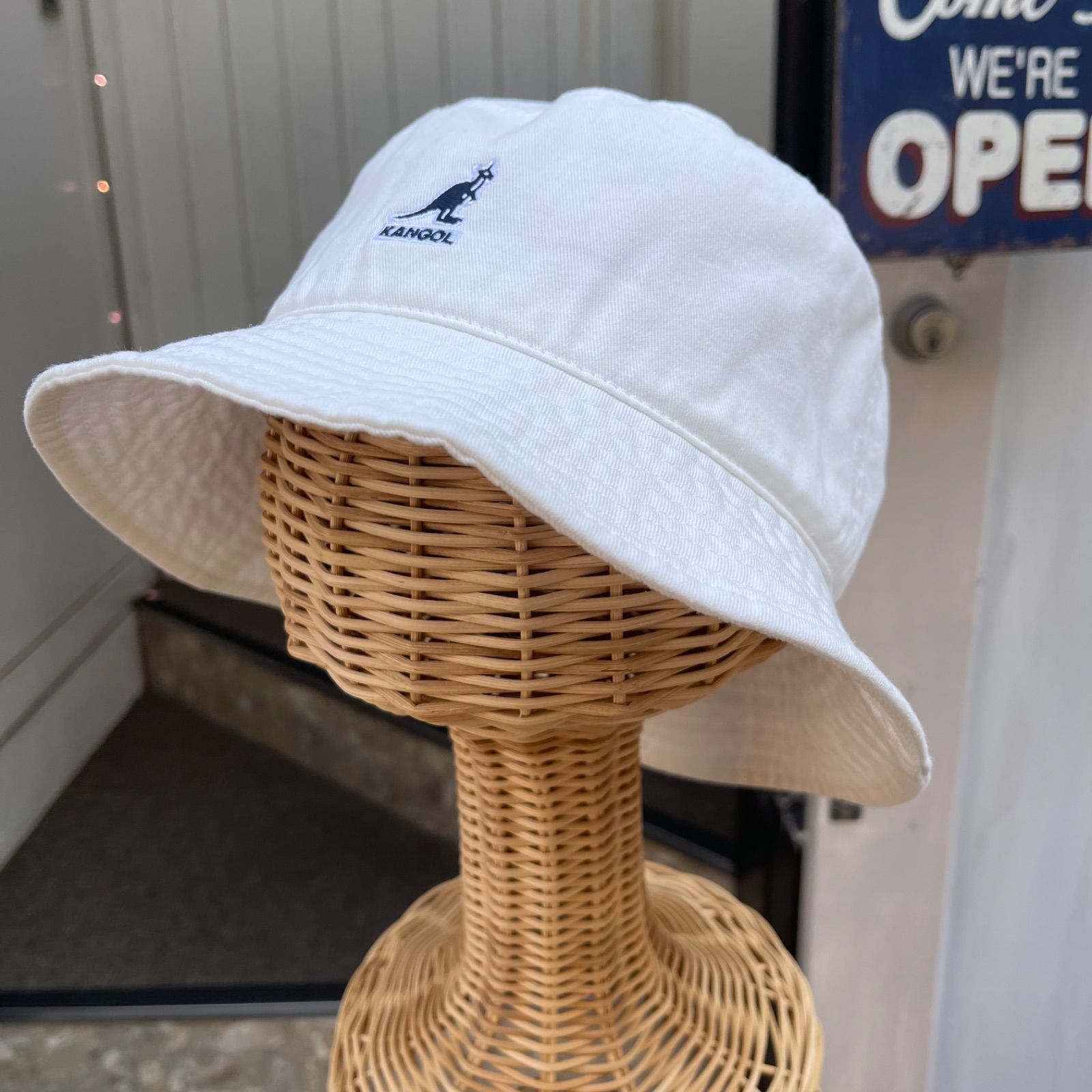 BIGサイズ KANGOL White 綿素材 XLサイズ オールシーズン | chicshabu.com