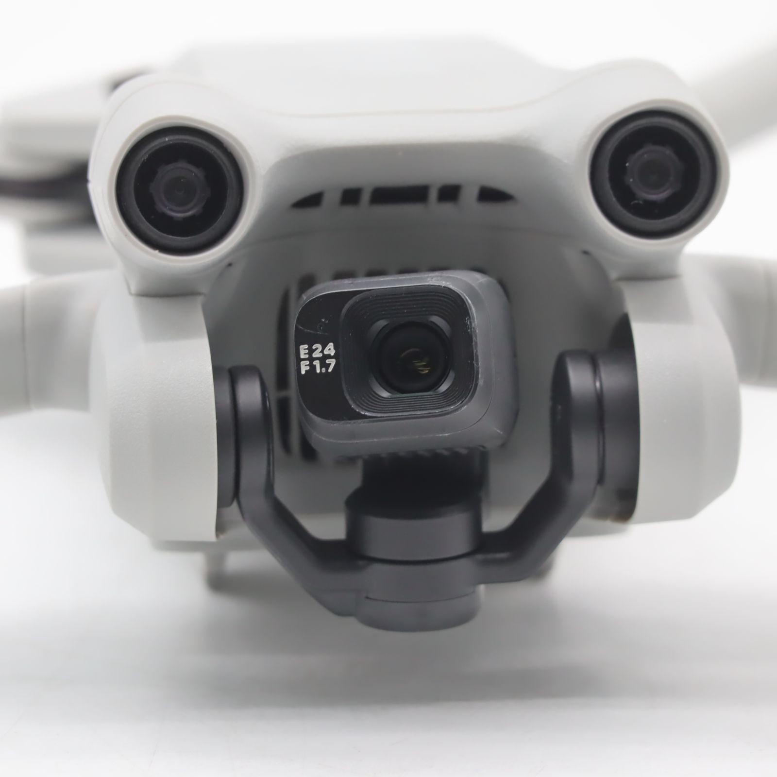 DJI カメラドローン