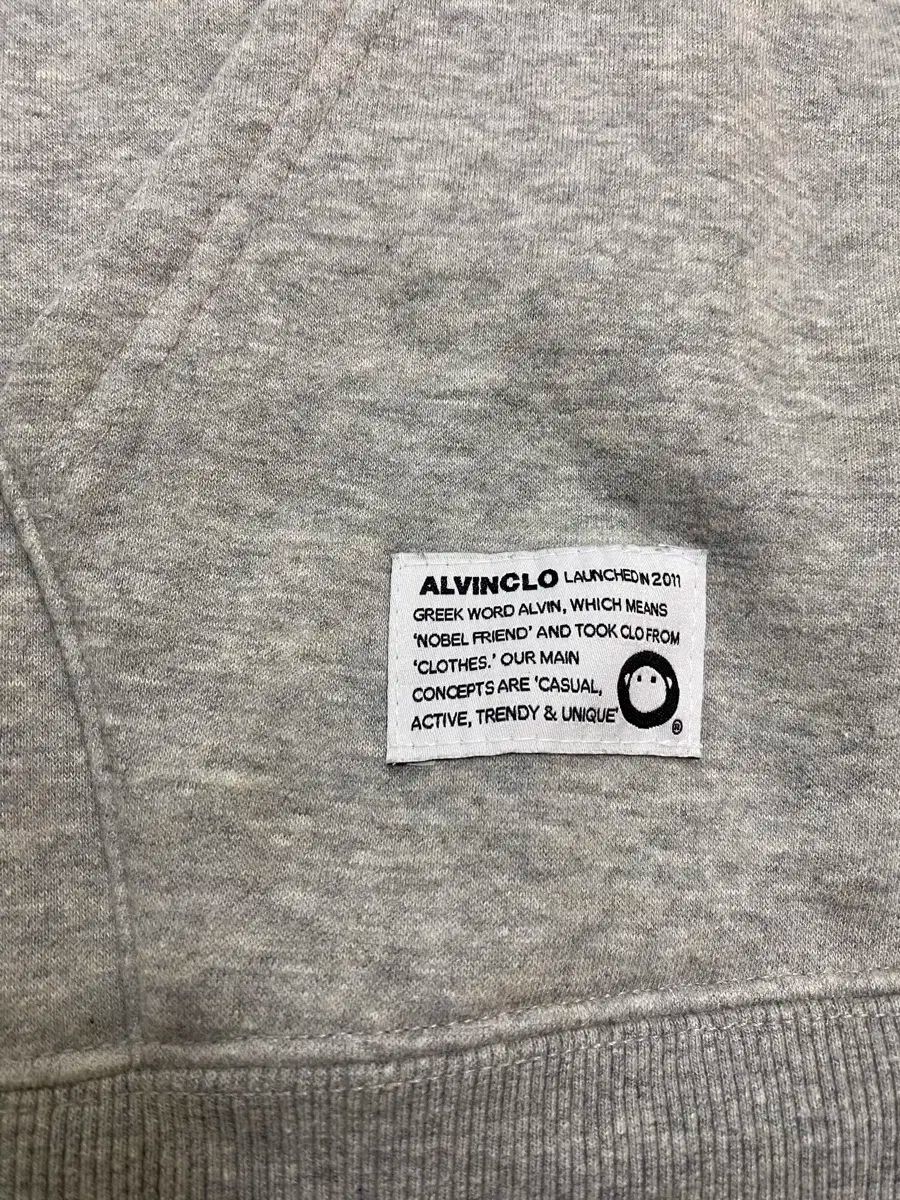アルヴィンクロ グレー フード付きTシャツ L