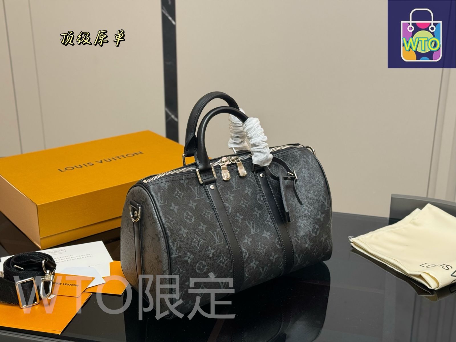 ルイヴィトン ゴン・ピロー クッション手袋 今日特価】Louis Vuitton Keepall Pillow Bag・ルイ・ヴィトン