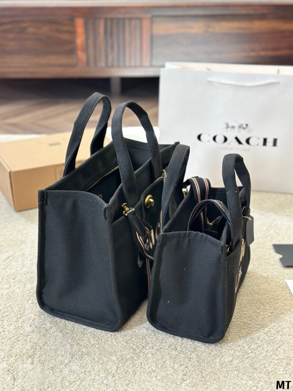 【新品未使用】COACH トートバッグ 34 カーゴ タグ付き