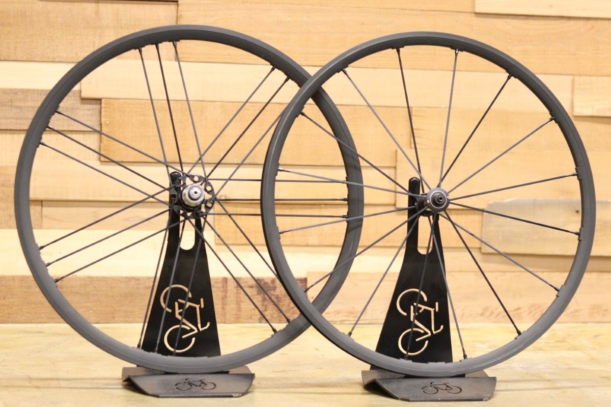 美品 2018 カンパニョーロ シャマル ミレ アルミ クリンチャー 17c カンパニョーロ CAMPAGNOLO シャマル ミレ SHAMAL MILLE アルミ