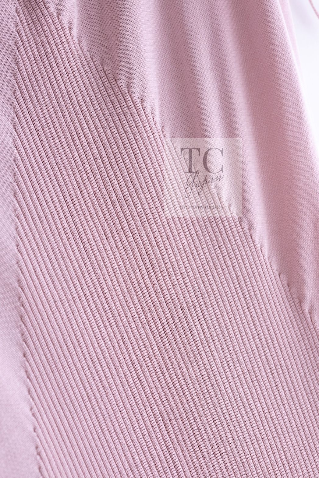 シャネル ワンピース CHANEL 淡い モス ピンク CCロゴ カメリア装飾 ニット ストレッチ ソフト 美品 34 - メルカリ