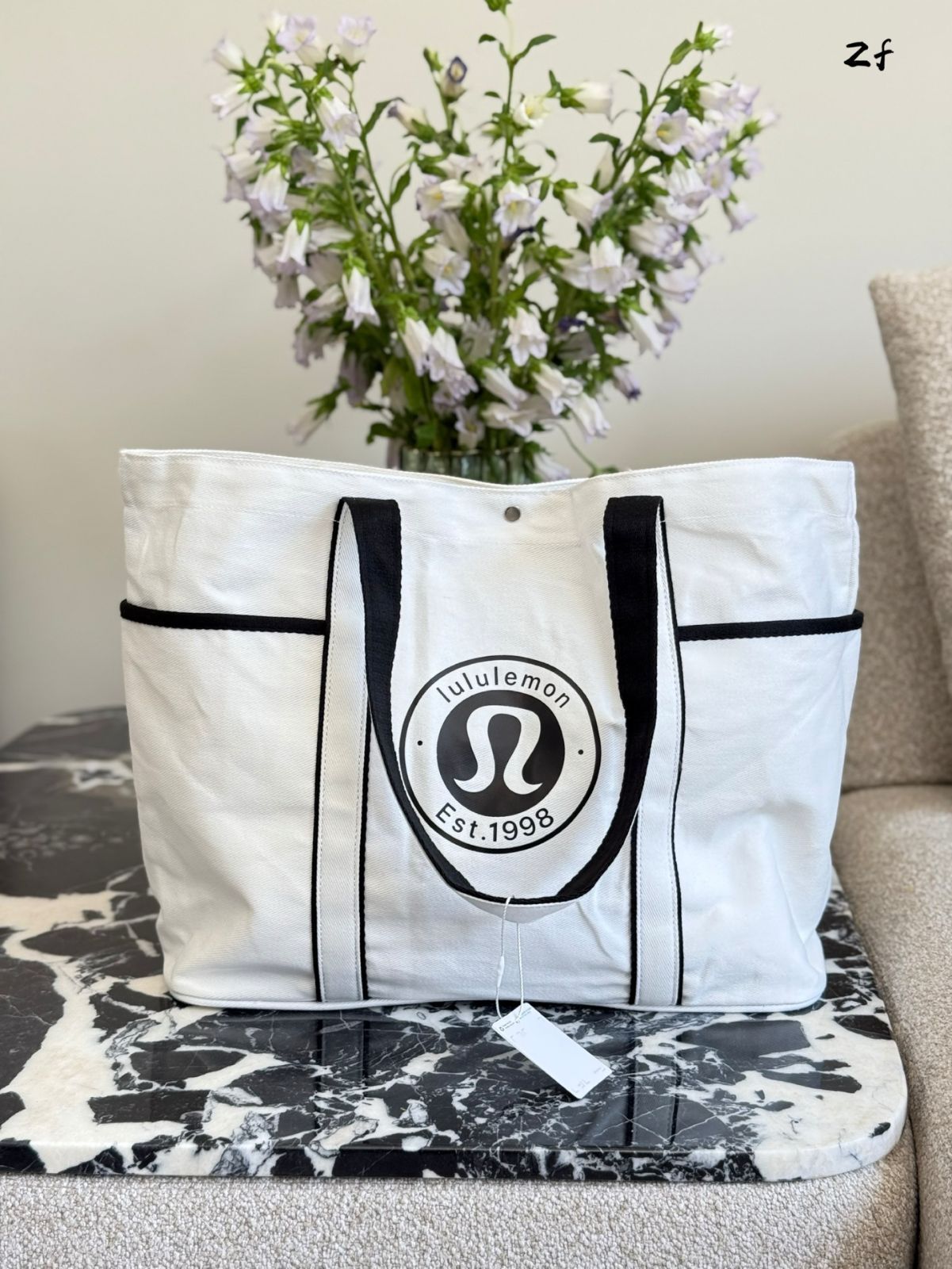 今日特価】lululemon Daily Unisex Canvas Tote Bag with Multi
