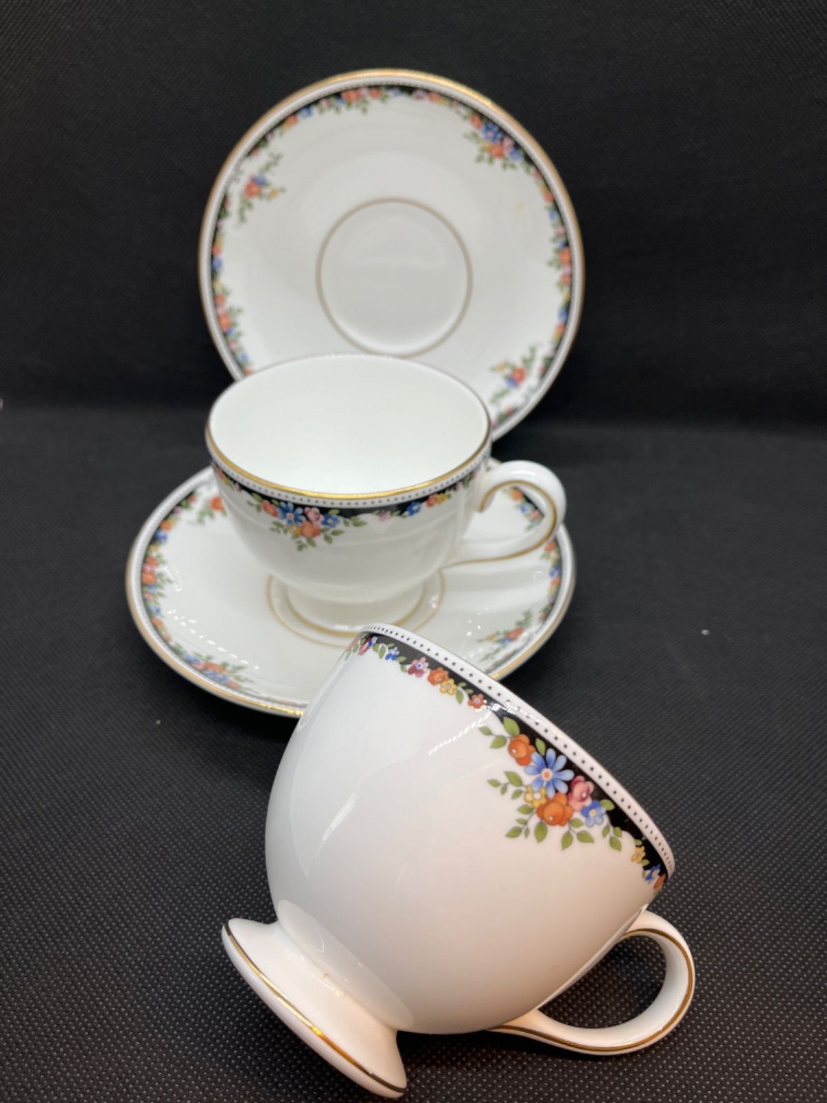 ウェッジウッド」のカップ&ソーサー 2つ