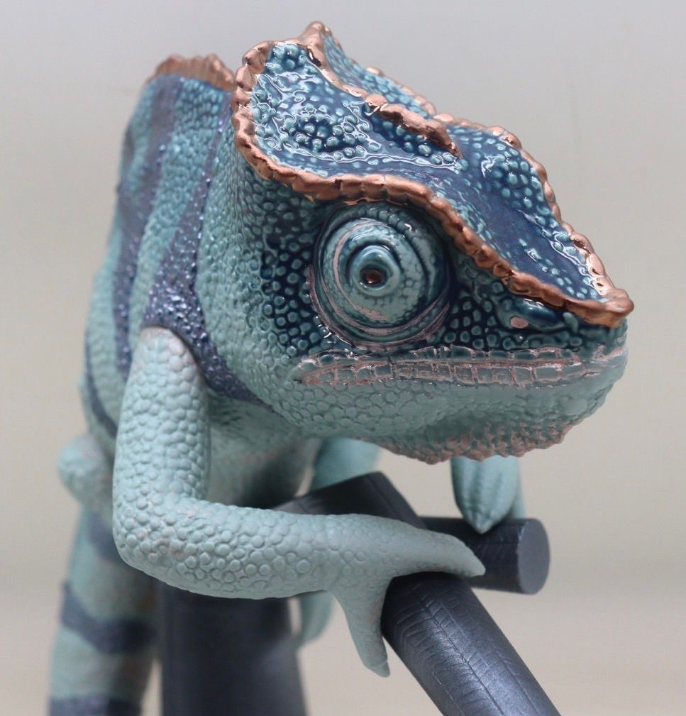 リヤドロ　カメレオン　フィギュリン　陶器置物　爬虫類 リヤドロ LLADRO カメレオン フィギュリン 陶器置物 爬虫類