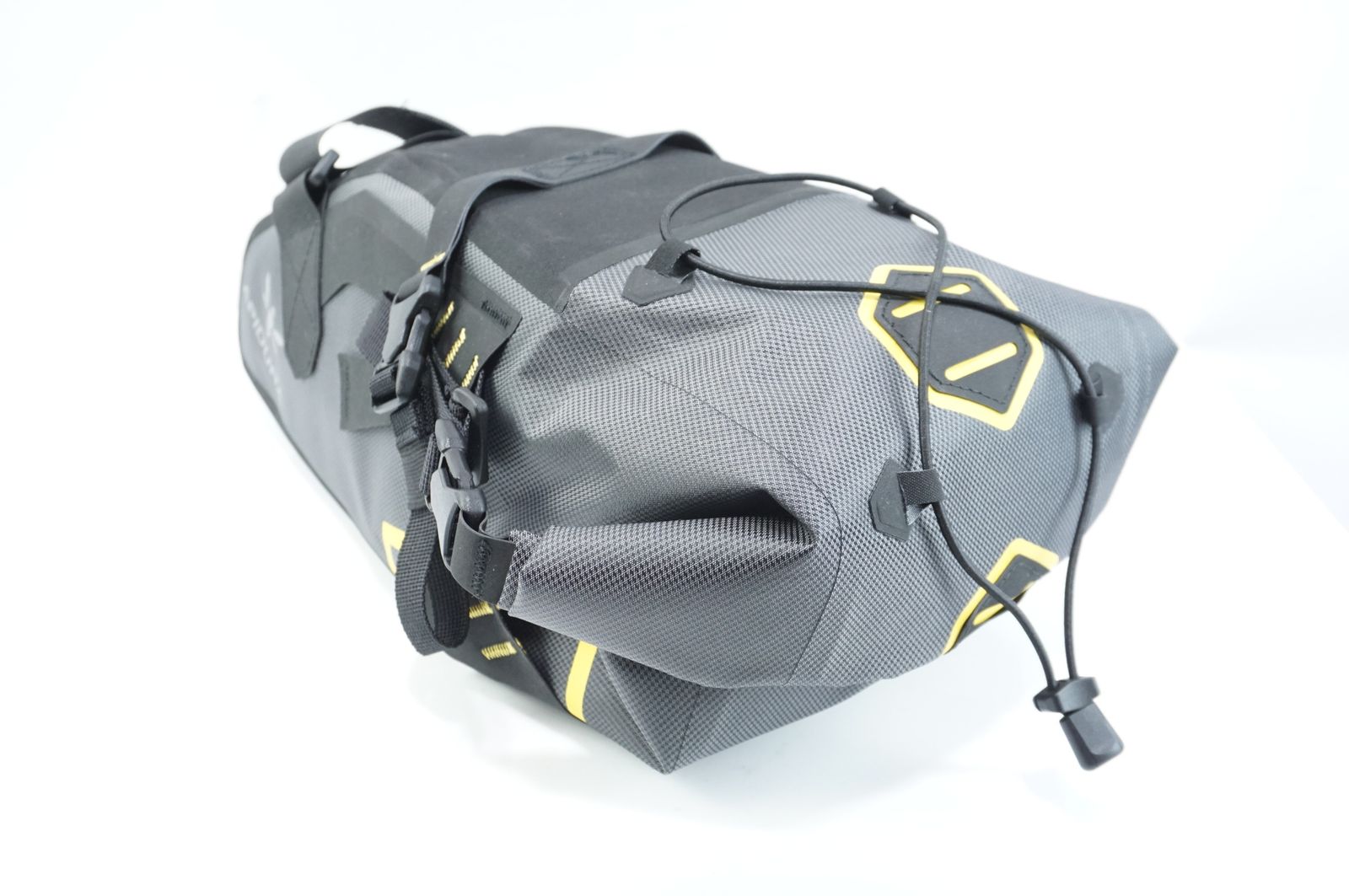 APIDURA 「アピデュラ」 EXPEDITION FRAME PACK 4.5L フレームバック
