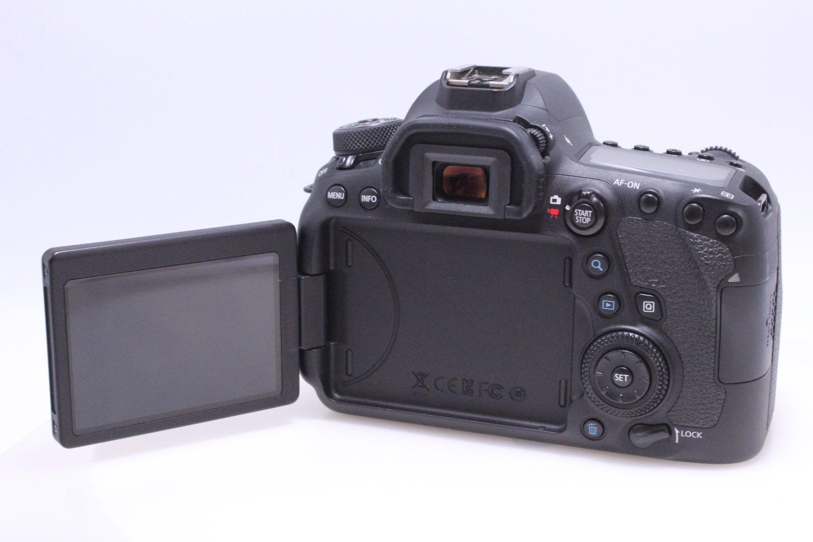 極美品】Canon EOS 6D Mark II ボディー EOS6DMK2 デジタル一眼
