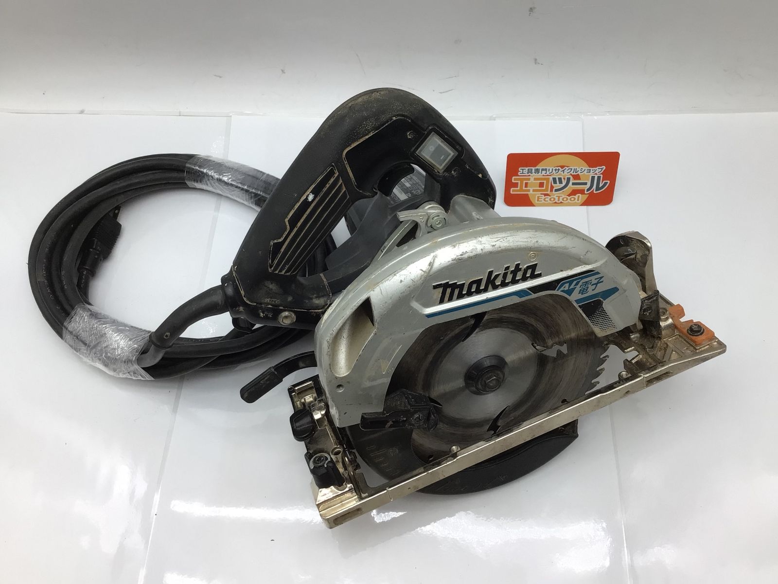 品 Makita|マキタ 165mm電子マルノコ 黒 HS6302B ITROEDE4D3SS エコツール知立店 M02