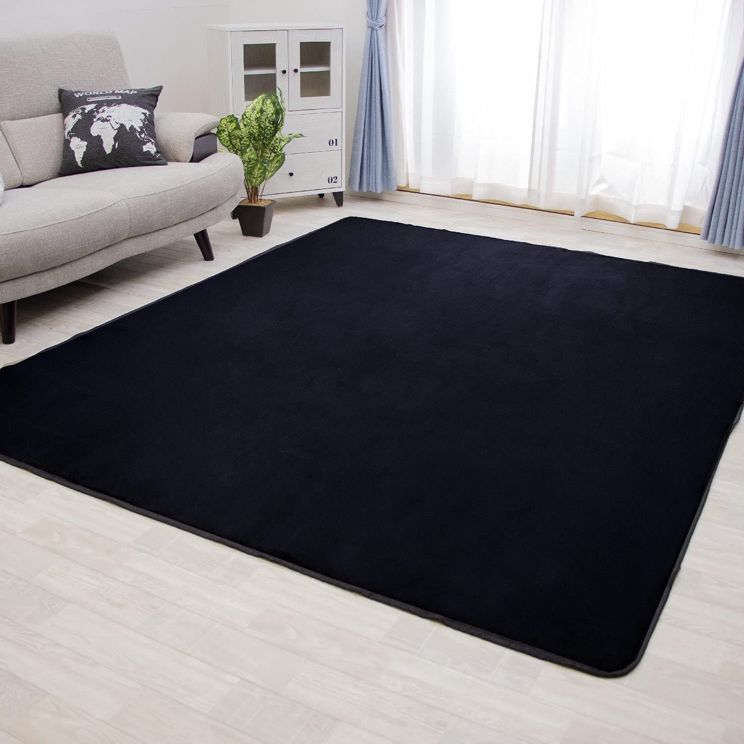 【人気商品】ラグ カーペット 滑り止め付 選べる28 200×250cm 約3畳 軽量設計 フリーリー 超高密度マイクロファイバー生地使用 丸洗いOK オールシーズン快適に使用 無地・ブラック