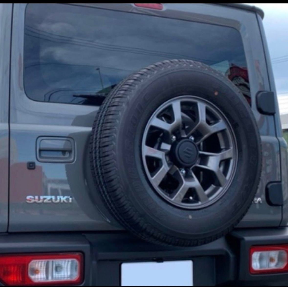 JB74 ジムニーシエラ純正ホイールセット ジムニーシエラ純正タイヤセット （新車外し】JB74W スズキ