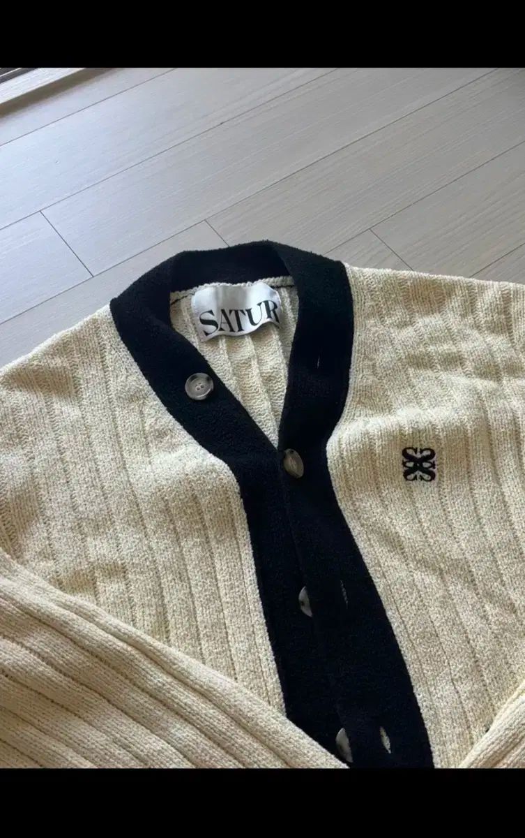 セッター アイボリー