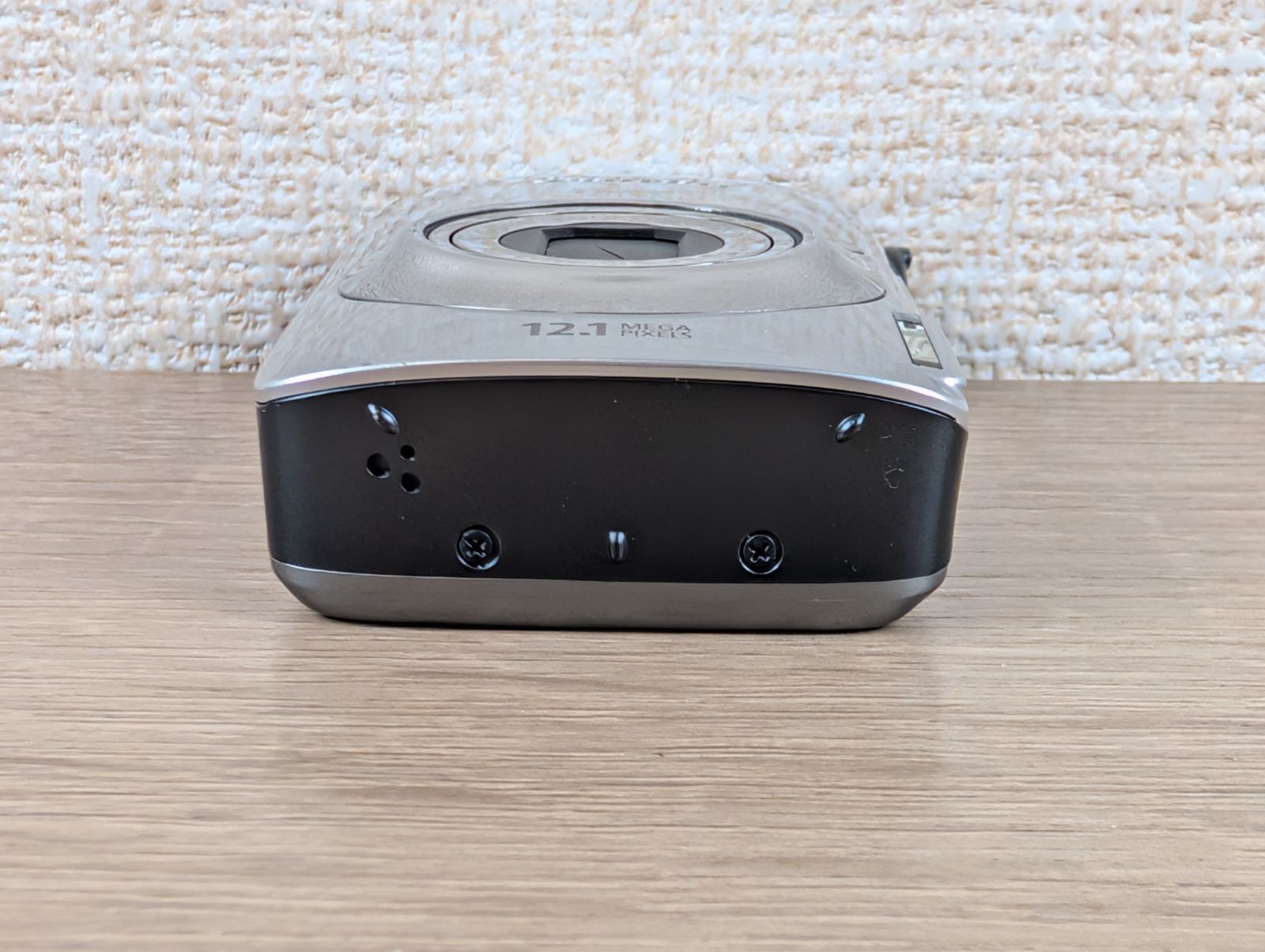  Canon IXY DIGITAL 510 IS シルバー 1210万画素 光学4倍ズーム-手ブレ補正 広角28 mmレンズ搭載 スナップ 旅行に最適 高画質コンデジ コンパクトデジタルカメラ デジタルカメラ