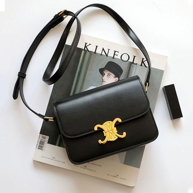 CELINE セリーヌショルダーバッグ - メルカリ