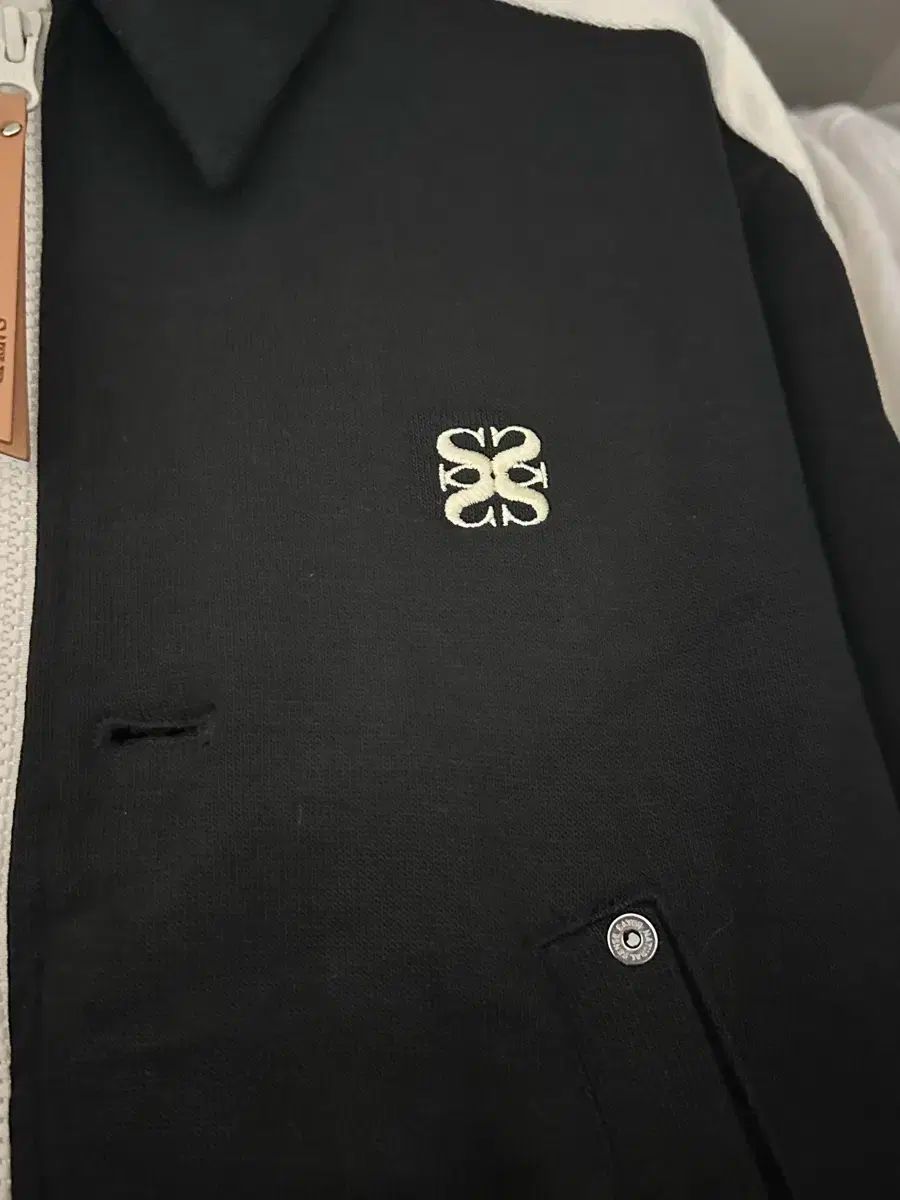 uni 　SATUR（セター）のトラックジップアップジャケット　XS MUSINSA公式 | SATUR ロトンオールデイトラックジップアップジャケット