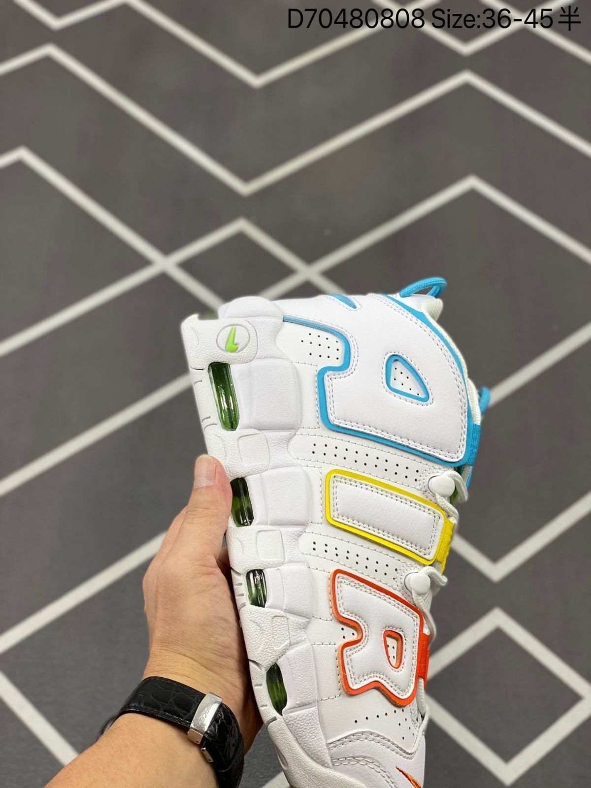 ナイキ スニーカー Nike Air More Uptempo FZ4624-100 男女兼用 並行輸入品