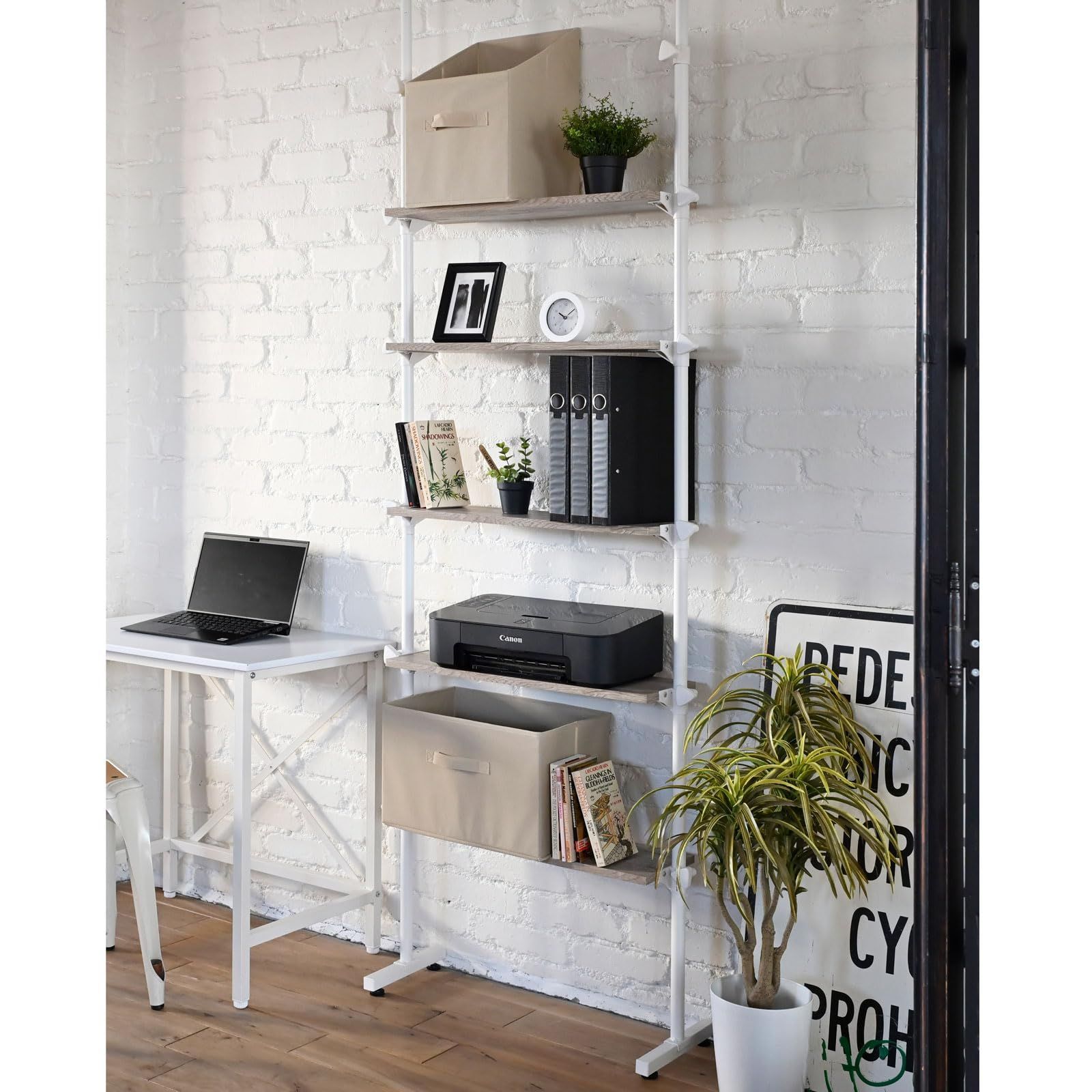 幅74×奥行26×高さ198.5-272.5cm カンタン設置 シェルフ 壁面収納 オープンラック 隙間収納 棚板無段階調整 賃貸 本棚 スリム 組立品 棚 アンティークアイボリー|ホワイト 突っ張り 突っ張りラック KTRO-745 AIV|WH 山善 Y