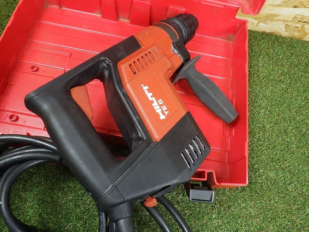 HILTI
