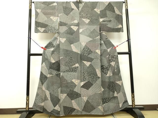 平和屋着物●伝統工芸士　染谷梅治　江戸小紋　切嵌更紗花文　黒地　さが美扱い　正絹　逸品　DAAR4378tw 平和屋着物○伝統工芸士 染谷梅治 江戸小紋 切嵌更紗花文 黒地 さが美