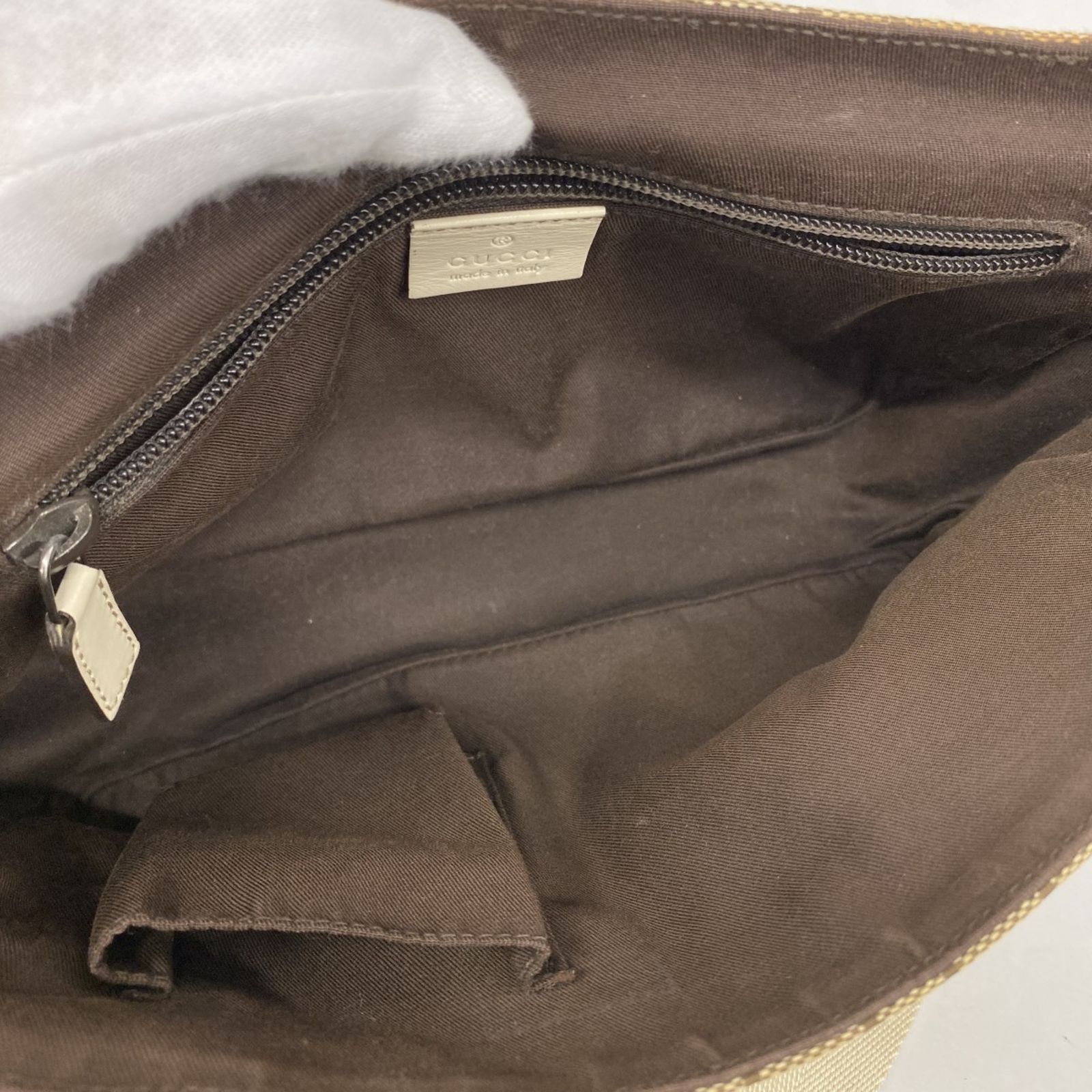 GUCCI ショルダーバッグ GGキャンバス クロスボディ　145858 グッチ(Gucci) グッチ ショルダーバッグ GGキャンバス 145858