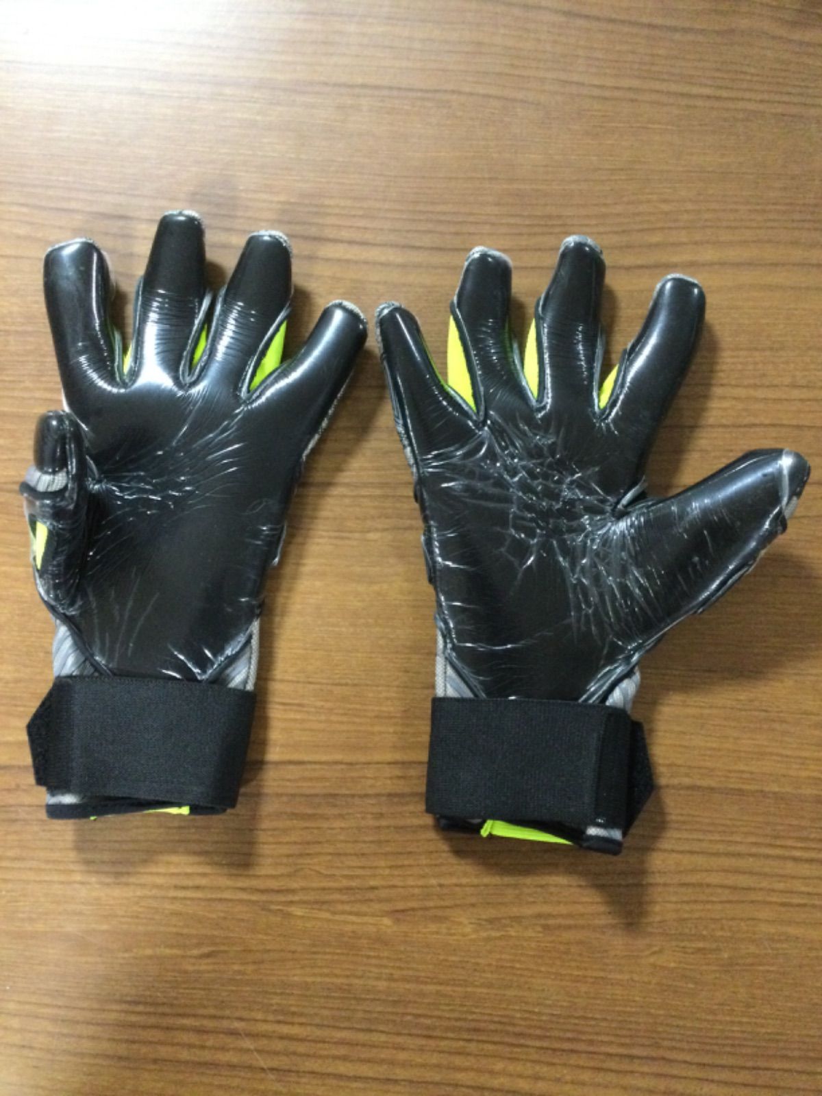 訳あり 新品未使用品】ONE キーパーグローブ 8号 - メルカリ
