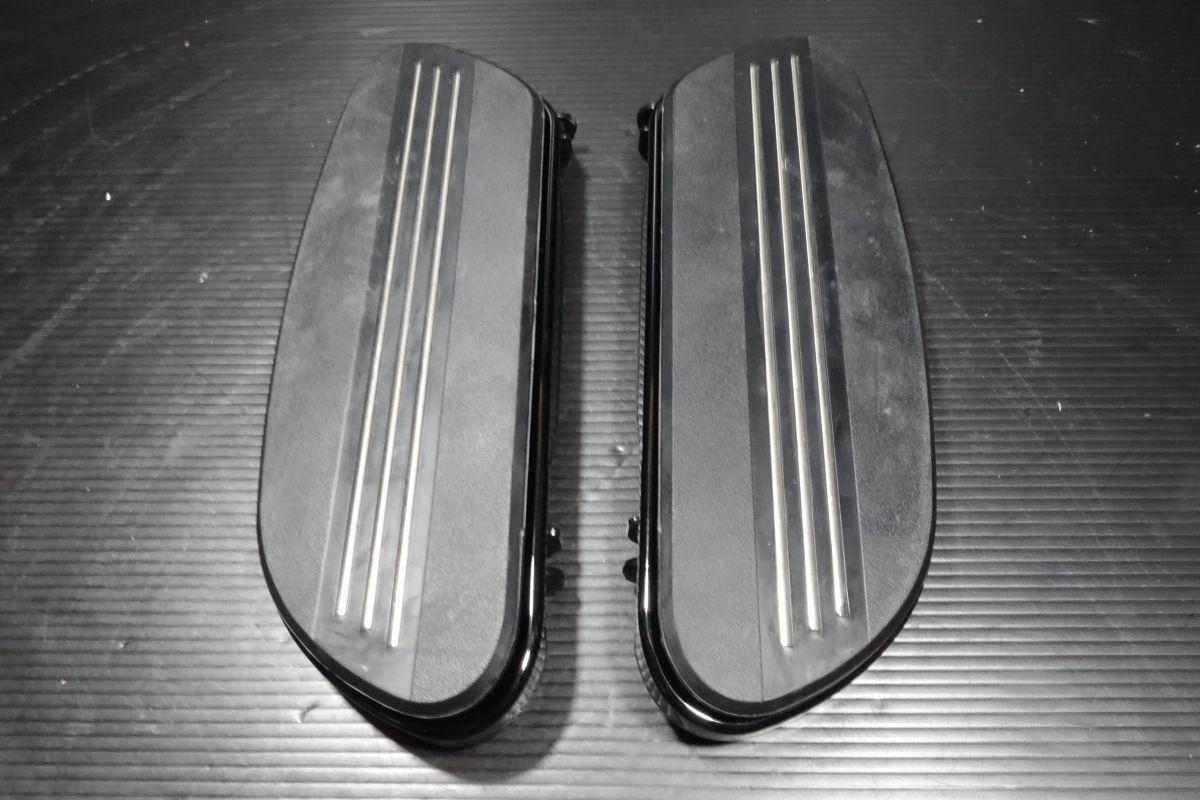 フットボード ステップボード バッドハーレー 純正 ツーリング FLTRXS FLH R20250825