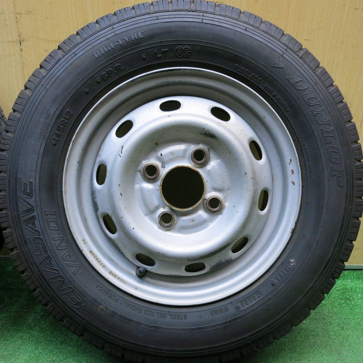 バリ溝 24年 ほぼ10分 145R12 6PR ダンロップ エナセーブ VAN01 スチール ホイール 12インチ PCD100 4H 5092802HAノ