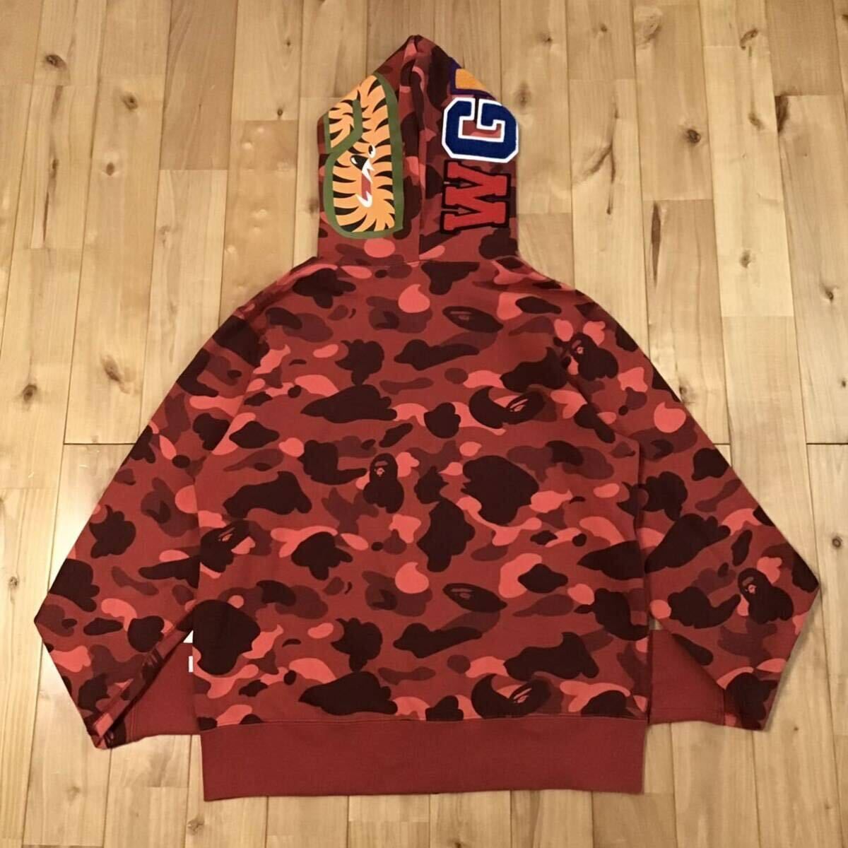 Red camo シャーク パーカー Lサイズ shark full zip hoodie a Red camo シャーク パーカー Lサイズ shark full zip hoodie a