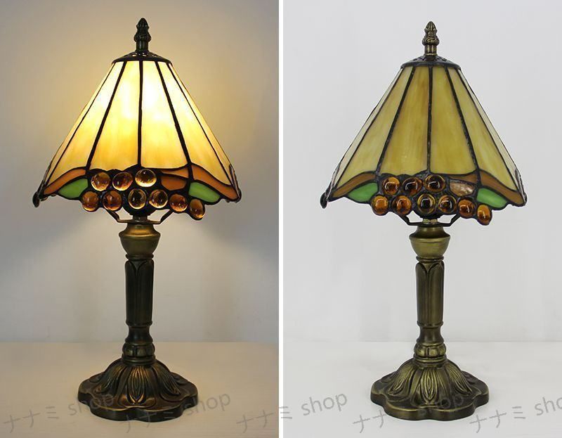 ステンドグラスランプ テーブルランプ 手作り ティファニーライト リビング レトロ 照明器具 卓上照明 可愛い ベッドライト 北欧 癒しグッズ 雰囲気ランプ 1灯 ステンドグラス ランプ テーブルライト テーブルライト ティファニー