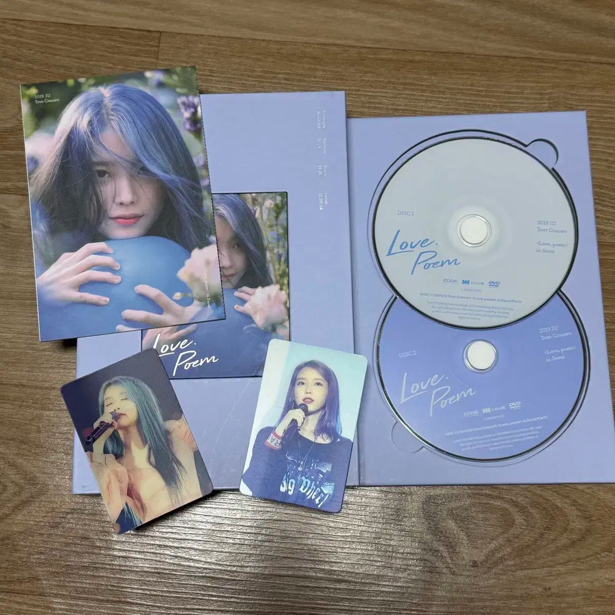 IU 2019 TOUR CONCERT IN SEOUL DVD アイドル IU 2019 TOUR CONCERT IN