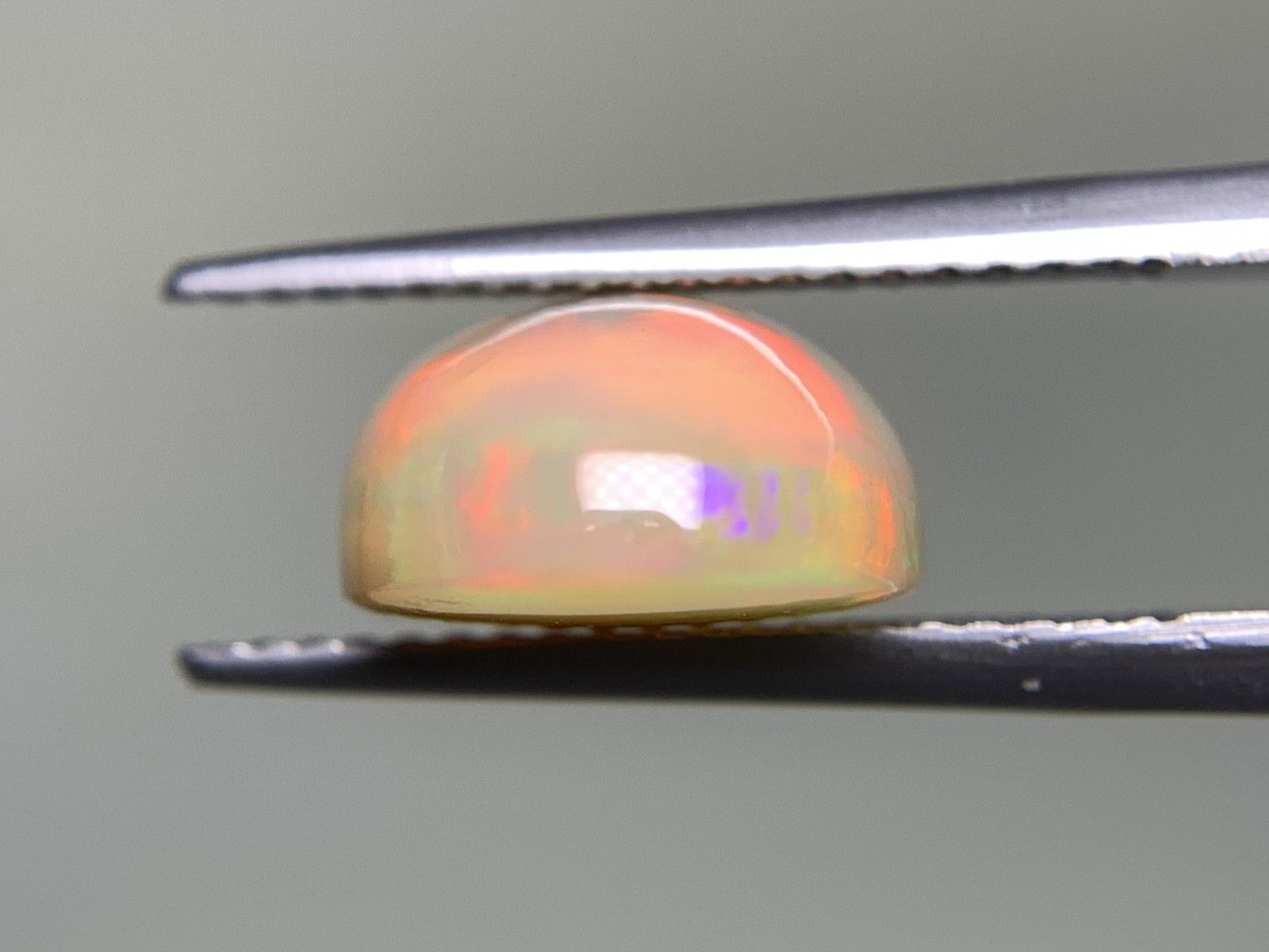 オパール 4.155ct 宝石ソーティング付き 14.2㎜×9.9㎜×5.7㎜ ルース  