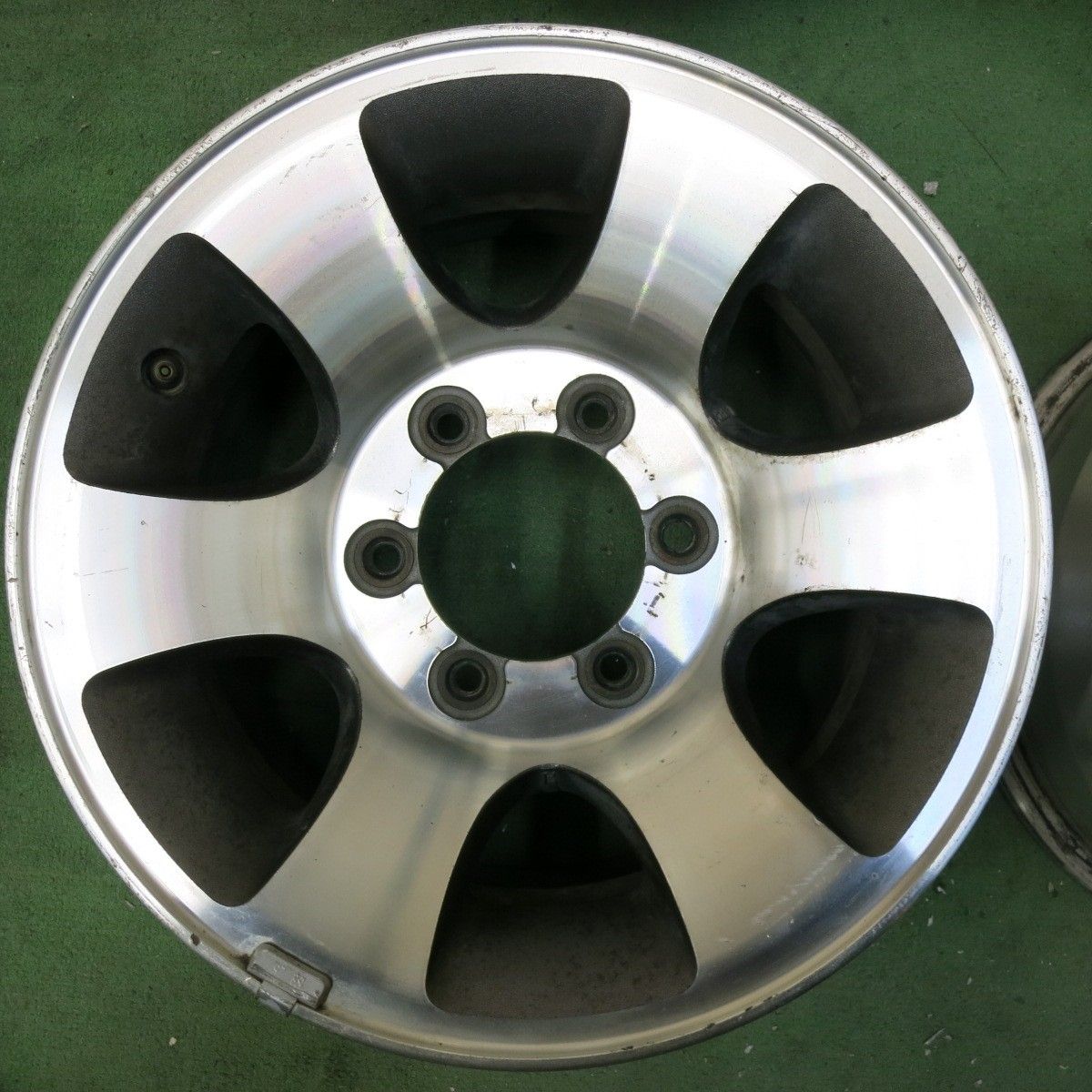 AMALIA 16インチ シルバー ホイール AMALIA 16インチ シルバー