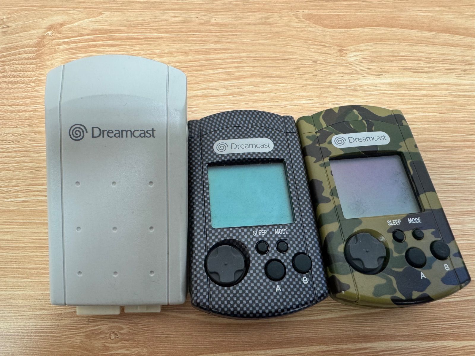 DREAMCAST　中古品　おまけ付き ☆【動作確認済】SEGA Dream Cast ドリームキャスト おまけ付