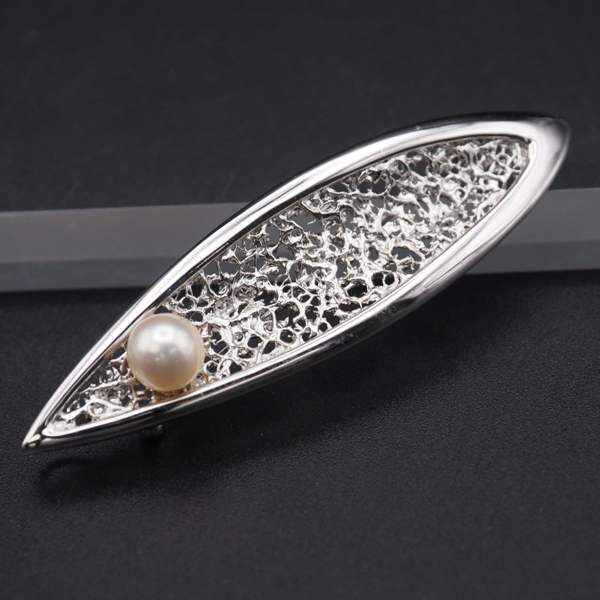 H081 本真珠 7.3mm珠 パール SILVER刻印 ブローチ デザイン シルバー コサージュ 6月誕生石