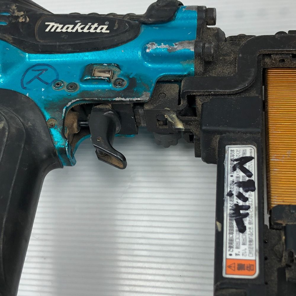 MAKITA