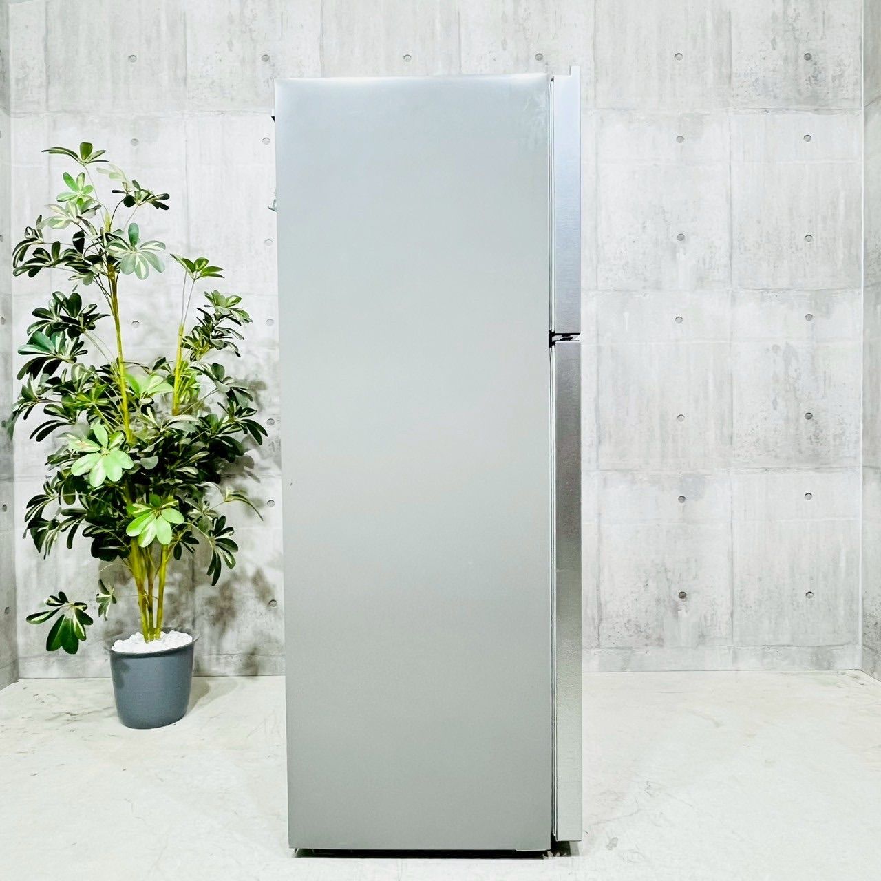 2ドア冷蔵庫 227L