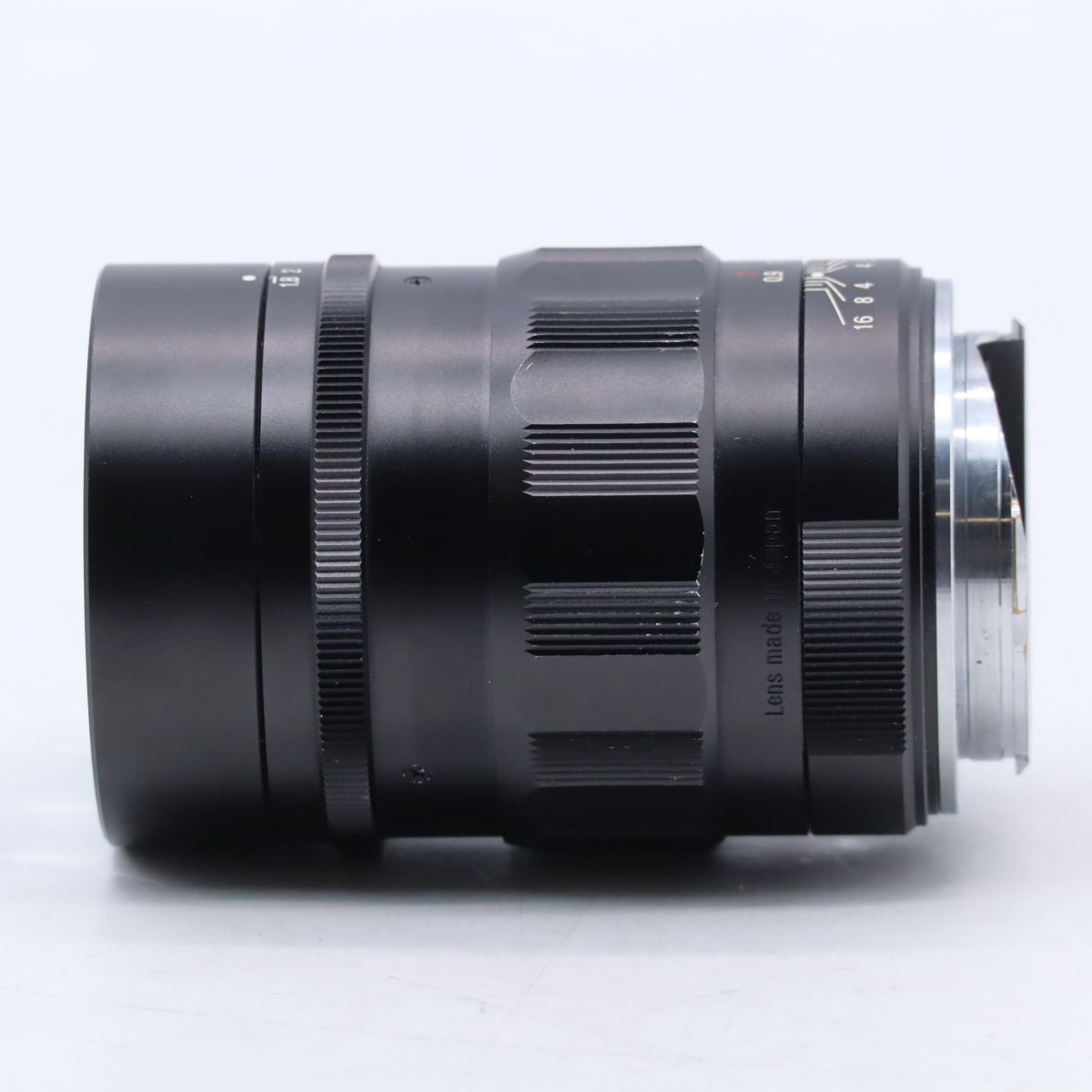 レンズ(単焦点) VoightLander HELIAR75 1.8 VM #3083 VoightLander HELIAR75 1.8 VM #3083 - メルカリ