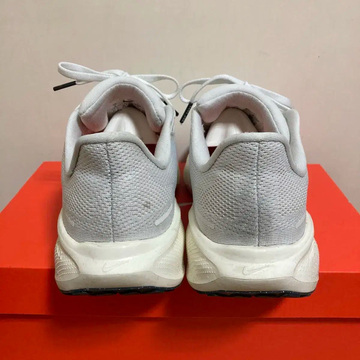 |Zoomランニングトレーニングシューズ